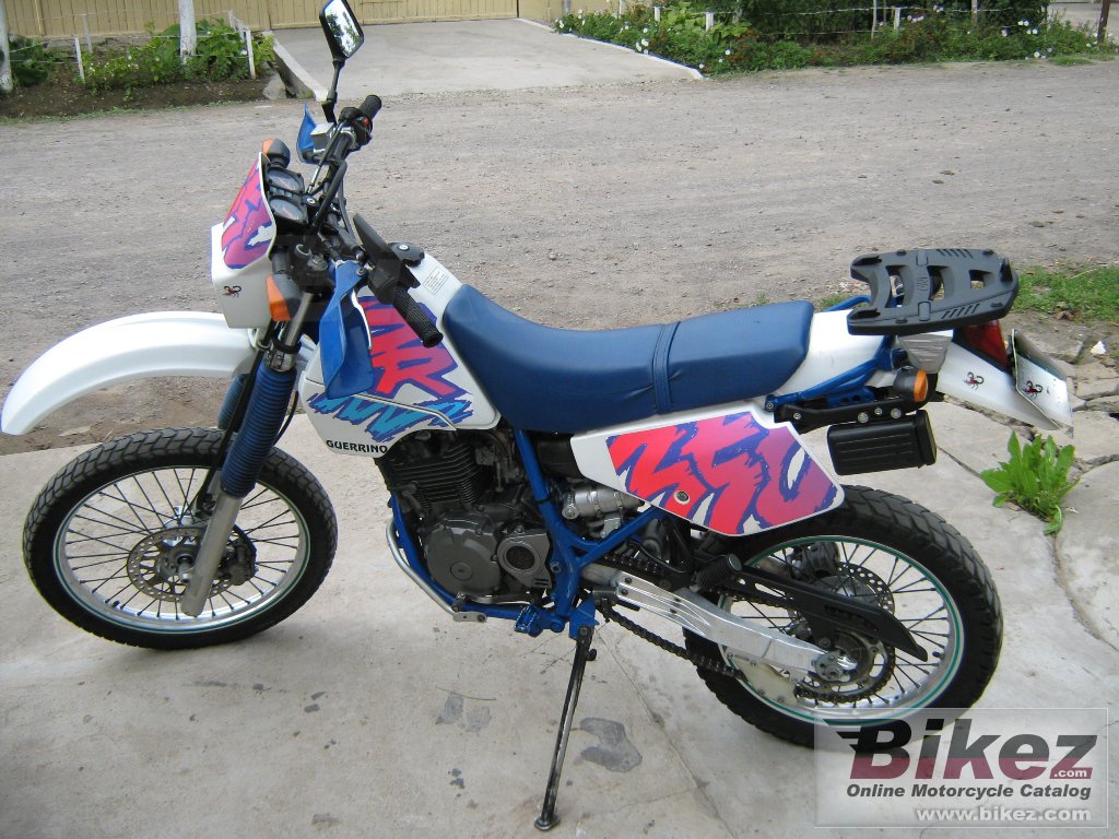 Suzuki dr 350s